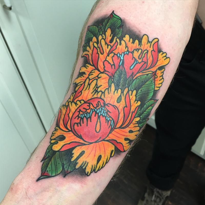 Bold Chrysanthemum By Cody Hennings Tattoonow